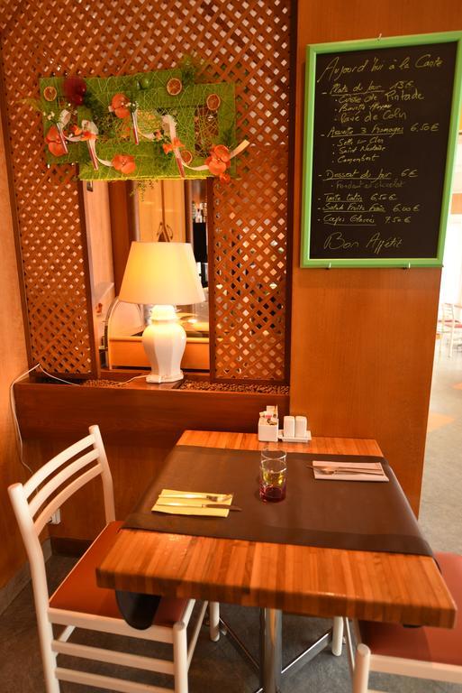 Hotel Continental Vierzon Luaran gambar